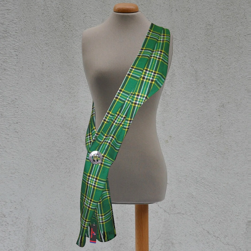 women tartan sash